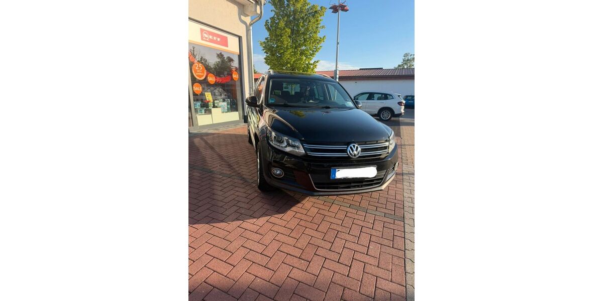 VW Tiguan 202.400 km 5.700 &euro; OFFENBACH AM MAIN 63065