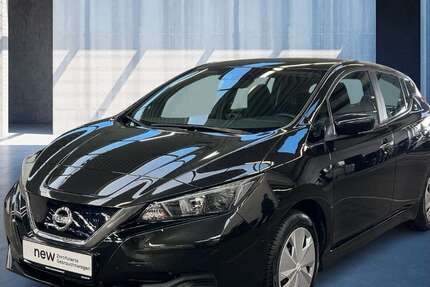 Nissan Leaf 25.465 km 11.790 &euro; Frankfurt / Main 60314