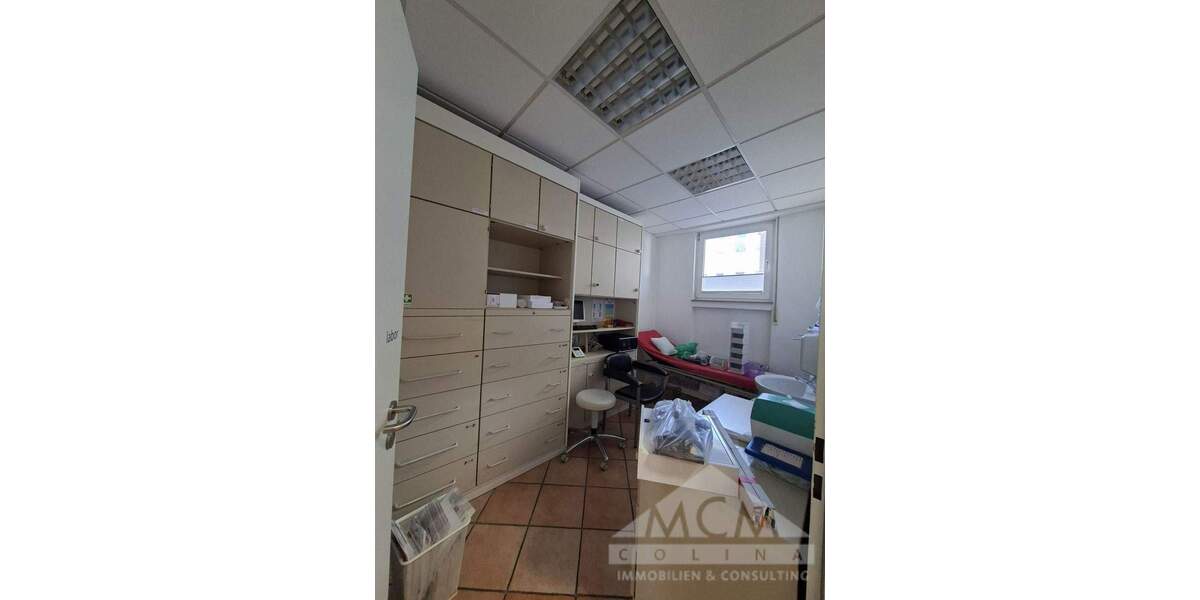 Gewerbeobjekt Frankfurt am Main / Zeilsheim Zeilsheim - 5 Zimmer, 95 m&sup2;, 890&euro; | Angebot:25749134