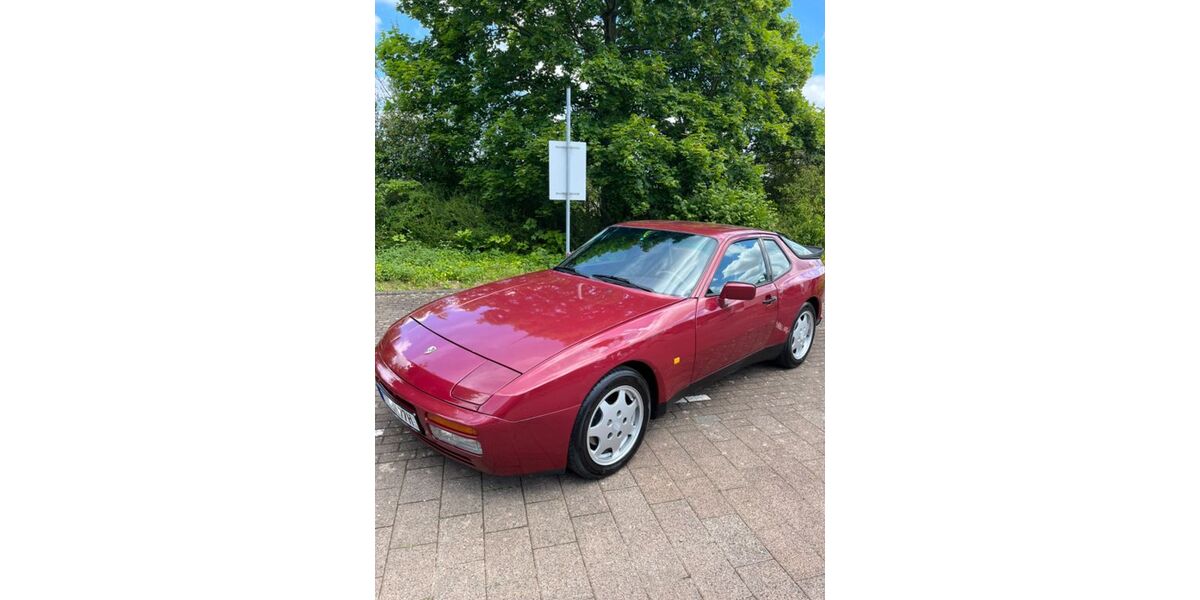 Porsche 944 322.175 km 17.900 &euro; Hofheim 65719