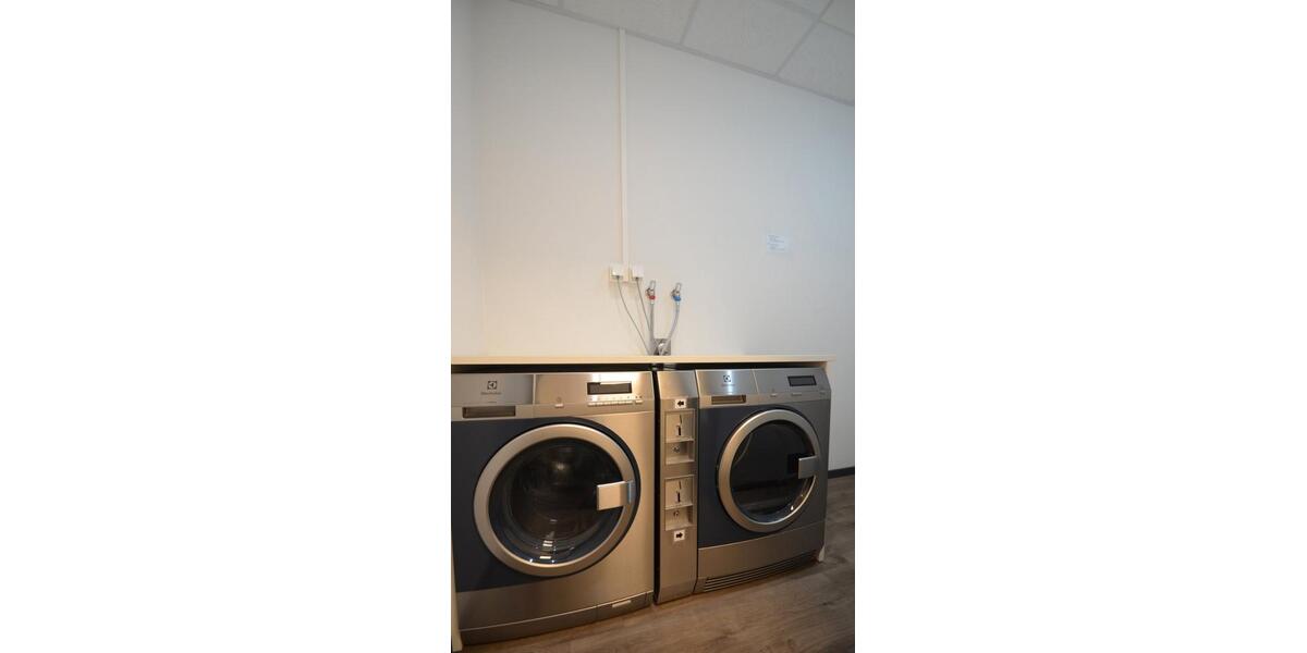 Etagenwohnung Frankfurt am Main Niederrad - 1 Zimmer, 38 m&sup2;, 1.300&euro; | Angebot:12320930