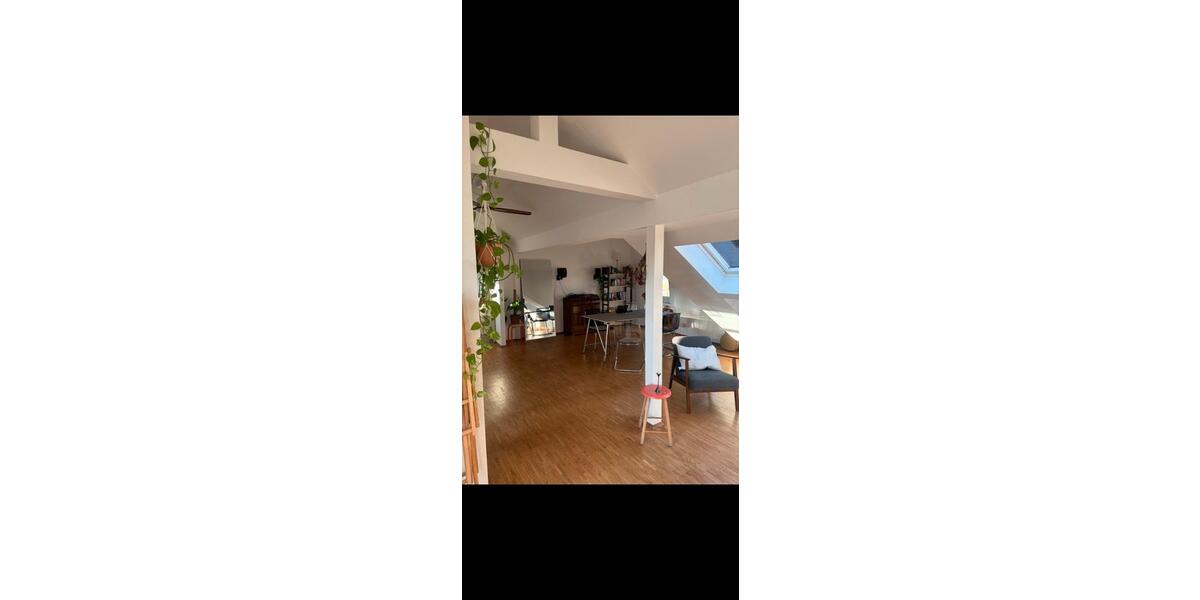 Dachgeschoßwohnung Offenbach am Main Hafen - 2 Zimmer, 75 m&sup2;, 1.200&euro; | Angebot:24771274