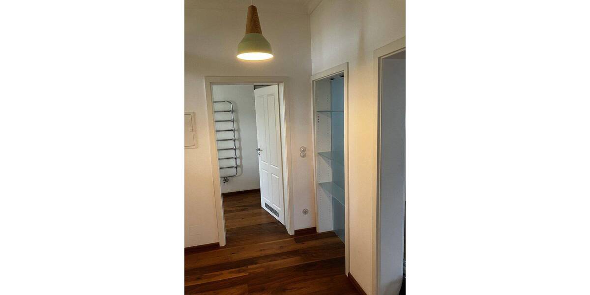 Etagenwohnung Bad Homburg Berliner Siedlung/Gartenfeld - 2 Zimmer, 90 m&sup2;, 1.350&euro; | Angebot:26926679
