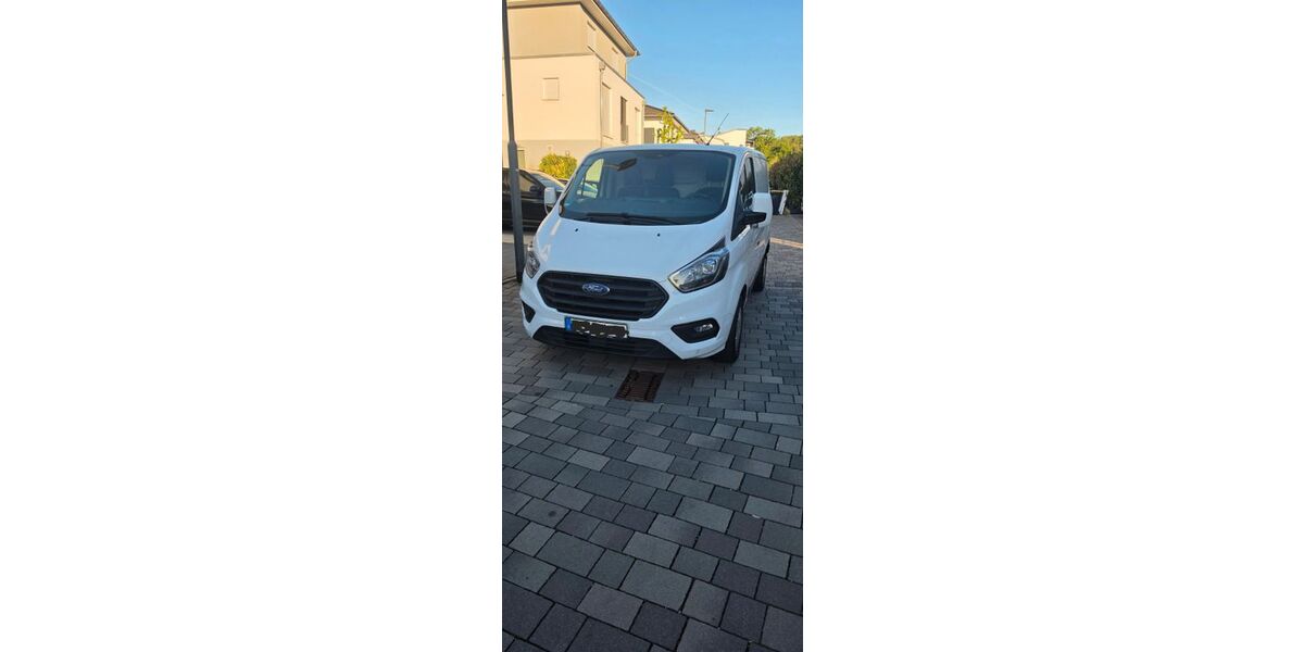 Ford Transit Custom 180.000 km 10.499 &euro; Rosbach 61191