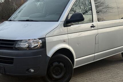 VW T5 Transporter 236.000 km 8.999 &euro; Rüsselsheim 65428