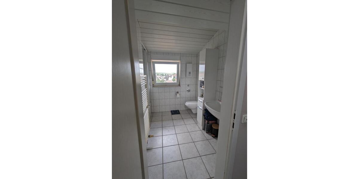 Dachgeschoßwohnung Nidderau - 2 Zimmer, 65 m&sup2;, 890&euro; | Angebot:26396330