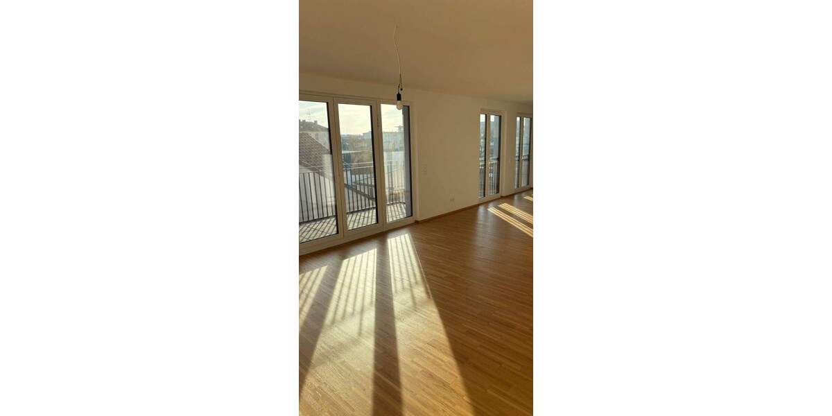 Etagenwohnung Offenbach am Main Hafen - 3 Zimmer, 106 m&sup2;, 1.935&euro; | Angebot:25690790