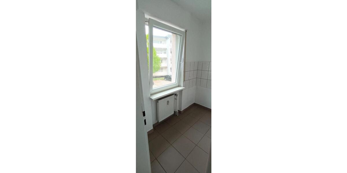 Etagenwohnung Hanau Lamboy - 1 Zimmer, 28 m&sup2;, 100.000&euro; | Angebot:27143206