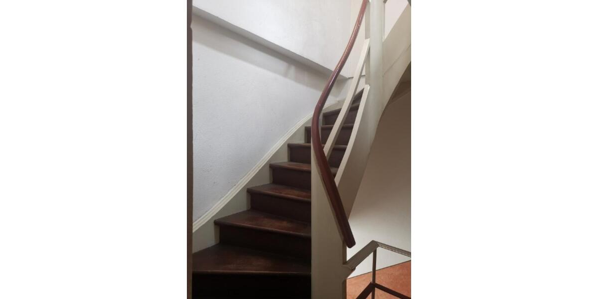 Etagenwohnung Frankfurt am Main Nordend Ost - 2 Zimmer, 80 m&sup2;, 1.250&euro; | Angebot:25483338