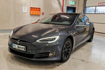 Tesla Model S 189.000 km 20.900 &euro; Darmstadt 64289