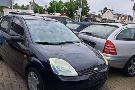 Ford Fiesta 205.000 km 1.100 &euro; Darmstadt 64291