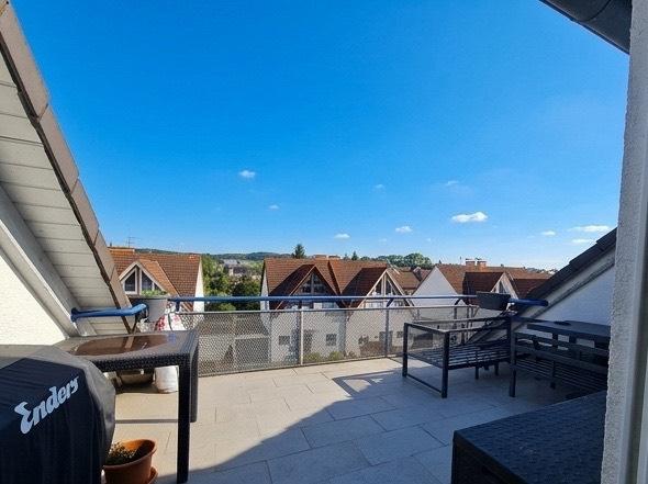 Dachgeschoßwohnung Hasselroth - 2 Zimmer, 65 m&sup2;, 220.000&euro; | Angebot:26995902