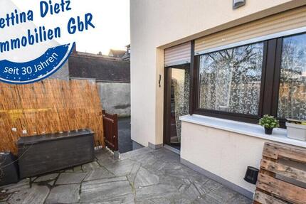 DIETZ: 3-Zimmer-Erdgeschosswohnung mit Terrasse - Car-Port - S-Bahn-Nähe - Ruhige Lage Dudenhofen 3 zimmer