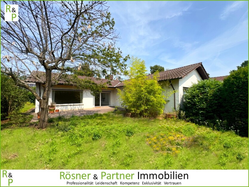 *Bungalow in ruhiger Wohnlage mit Erweiterungs- oder Neubaupotenzial* 4 zimmer