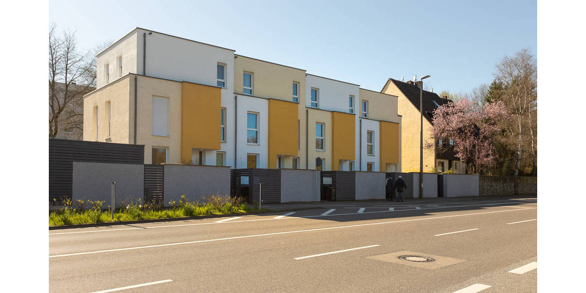 Reihenmittelhaus Bad Homburg Gonzenheim - 6 Zimmer, 169 m&sup2;, 1.065.000&euro; | Angebot:26513280