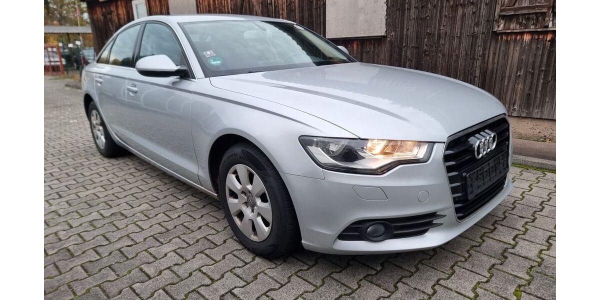 Audi A6 232.500 km 7.900 &euro; Frankfurt am Main 60386