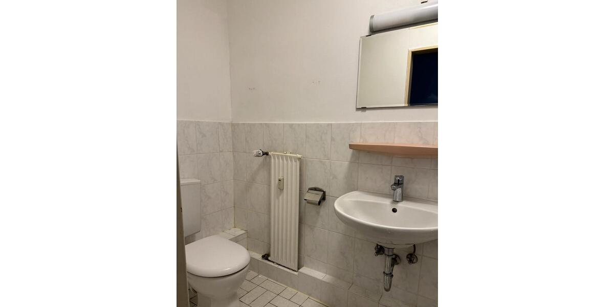 Etagenwohnung Hanau Groß-Steinheim - 2 Zimmer, 85 m&sup2;, 1.200&euro; | Angebot:25225995