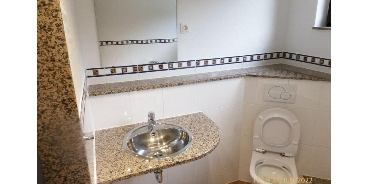 Dachgeschoßwohnung Niedernhausen - 3 Zimmer, 90 m&sup2;, 870&euro; | Angebot:26181056