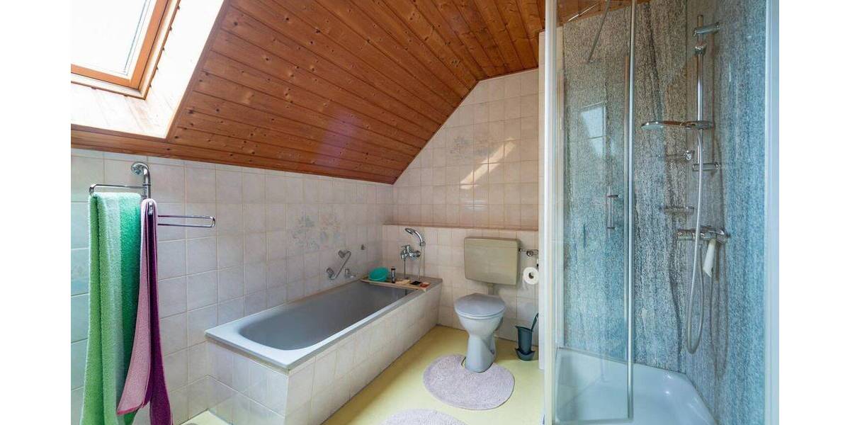 Einfamilienhaus Bad Homburg Ober-Erlenbach - 4 Zimmer, 139 m&sup2;, 639.000&euro; | Angebot:26349425