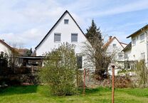 Charmantes Einfamilienhaus mit Ausbau- und weiterem Bebauungspotenzial in angenehmer ruhiger Wohnlage von Groß-Bieberau