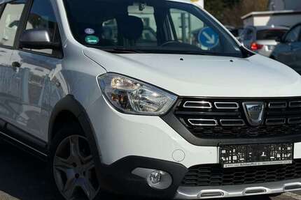 Dacia Lodgy 63.000 km 10.900 &euro; Bad Homburg 61350