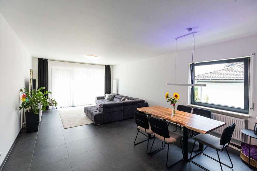 Haus zum Kaufen in Bischofsheim 525.000 € 100 m²