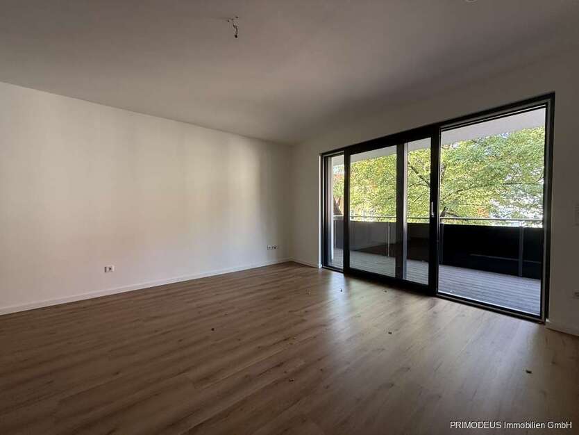 Wohnung zum Mieten in Hattersheim am Main 1.360 € 85 m²