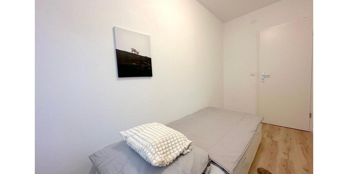 Etagenwohnung Frankfurt am Main Nied - 1 Zimmer, 15 m&sup2;, 480&euro; | Angebot:25229628