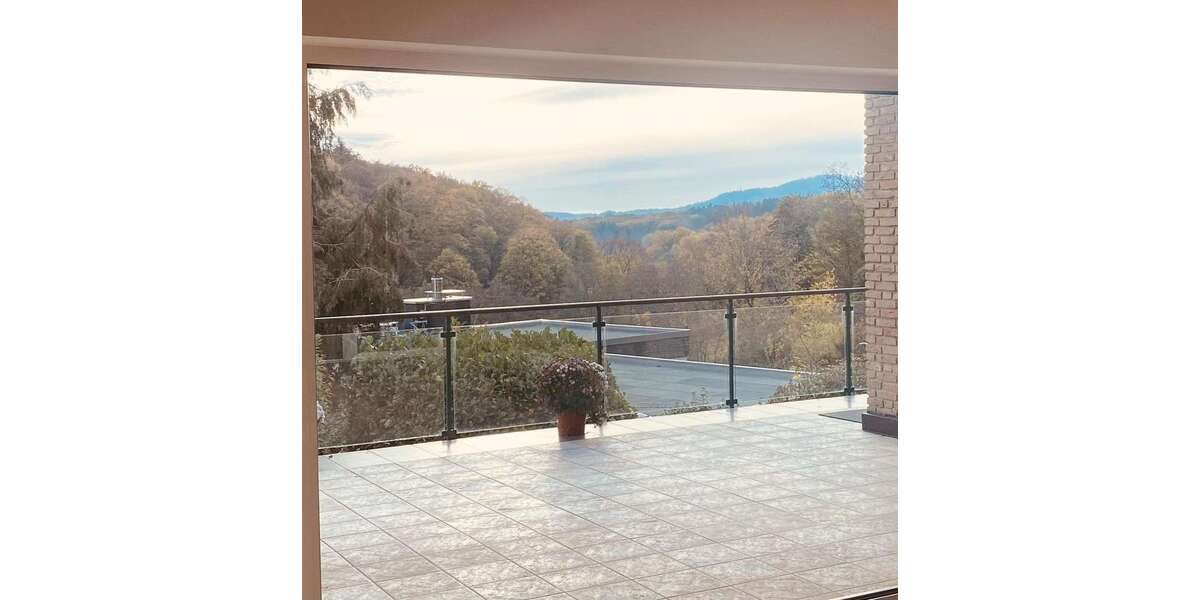 Etagenwohnung Königstein im Taunus - 4 Zimmer, 193 m&sup2;, 2.990&euro; | Angebot:26394866