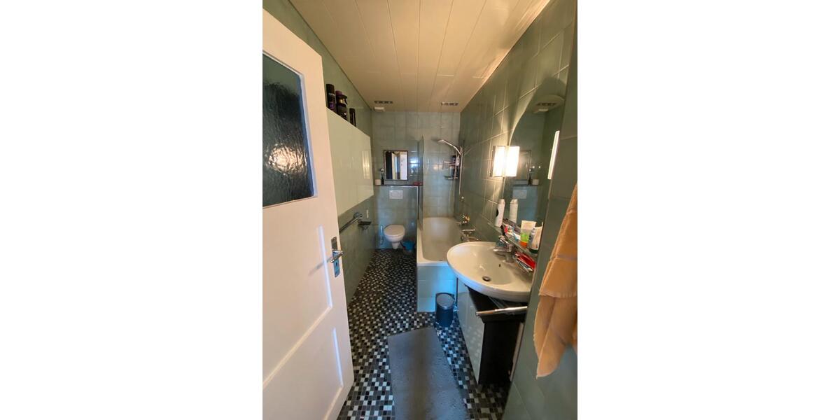 Etagenwohnung Frankfurt am Main Bonames - 1 Zimmer, 18 m&sup2;, 550&euro; | Angebot:25307562