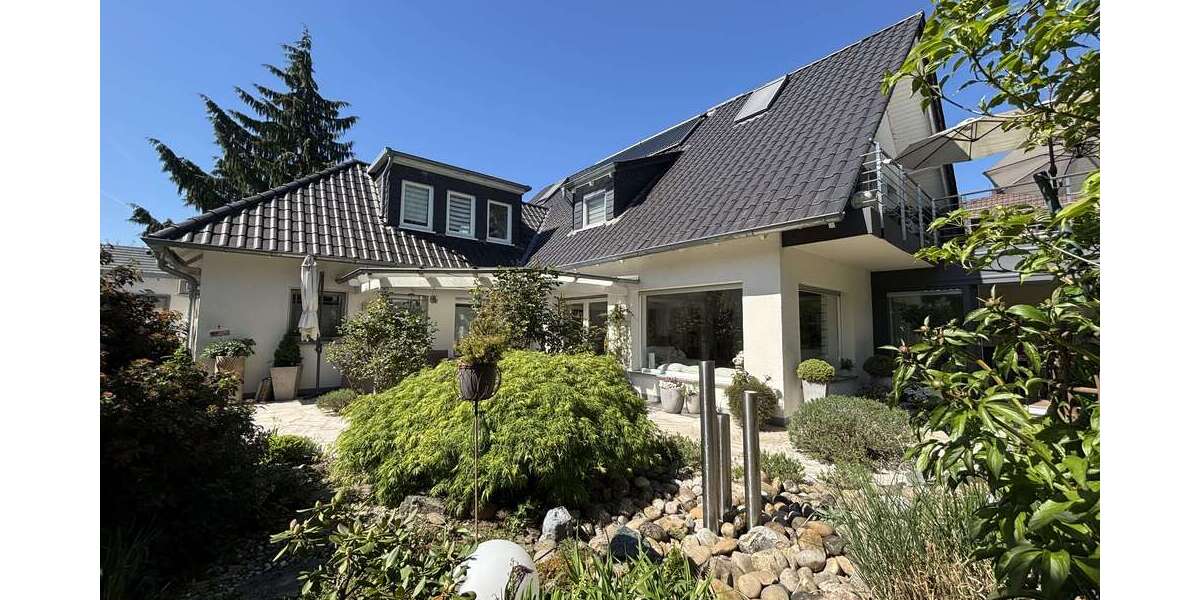 Haus zum Kaufen in Hanau - Hohe Tanne 1.890.000 € 257 m² 6 zimmer