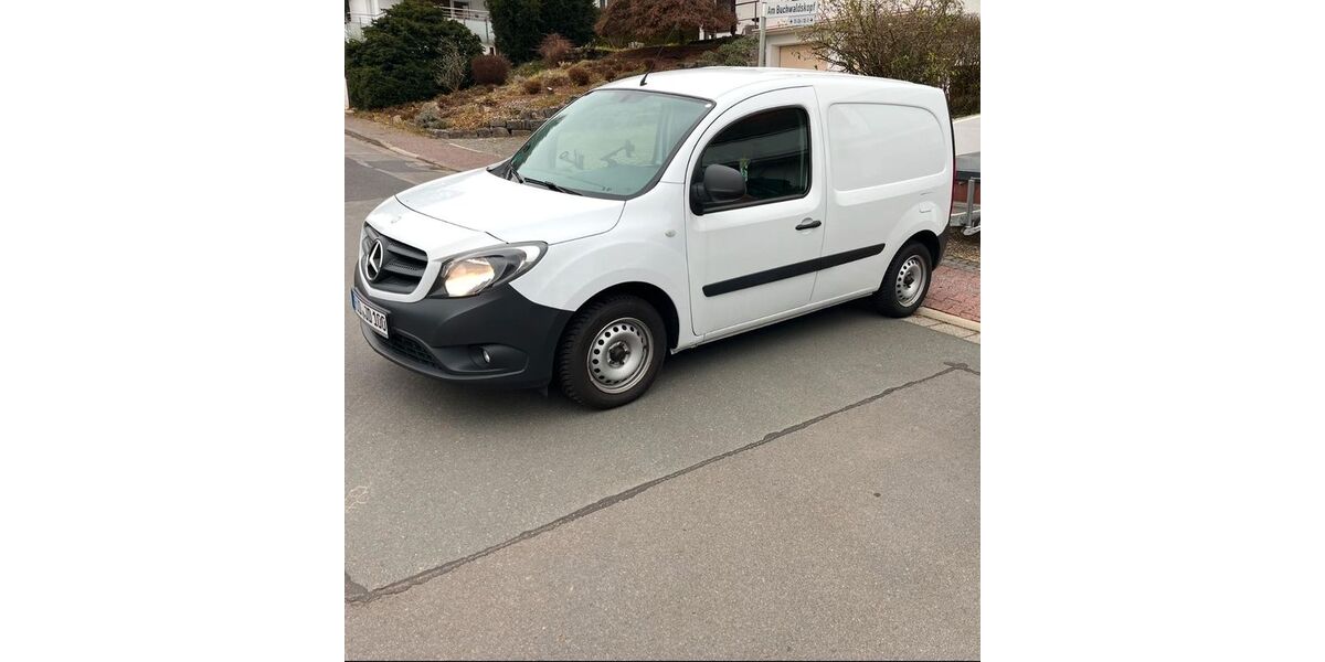 Mercedes-Benz Citan 117.000 km 10.500 &euro; Niedernhausen 65527