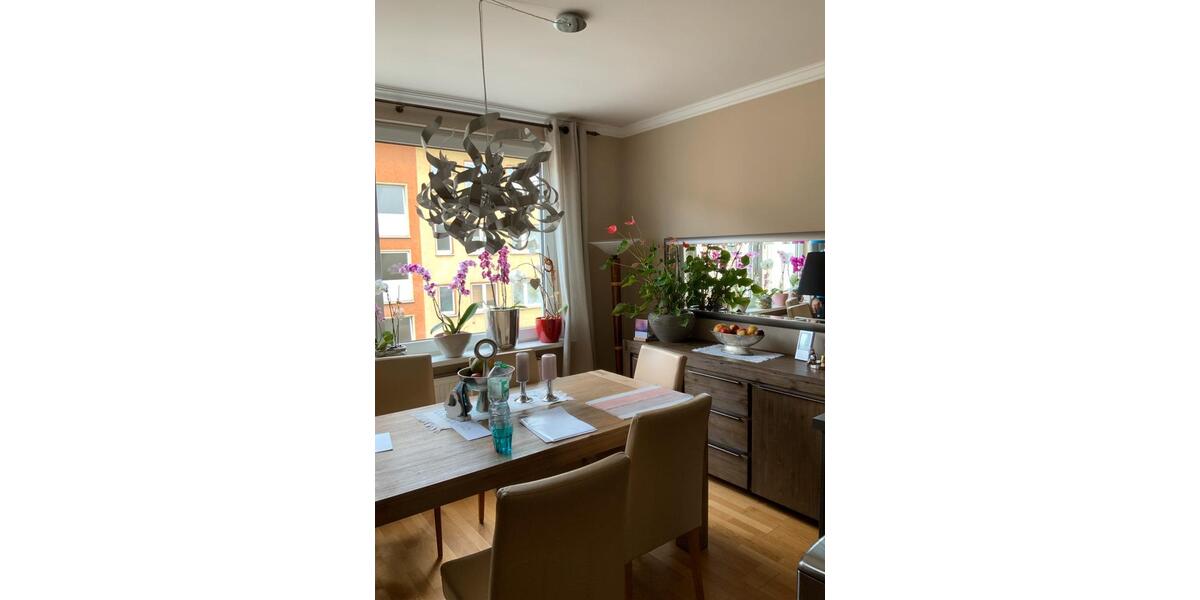 Schöne möblierte Wohnung in Frankfurt-Oberrad zu vermieten 2 zimmer