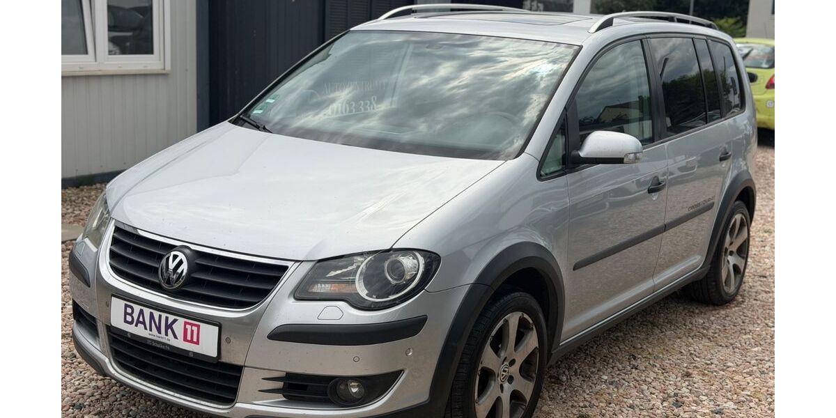 VW Touran 241.600 km 5.600 &euro; Rodgau 63110
