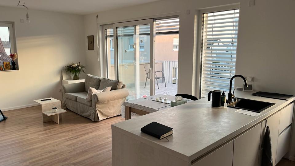 Einfamilienhaus Hainburg - 3 Zimmer, 88 m&sup2;, 1.660&euro; | Angebot:25313536