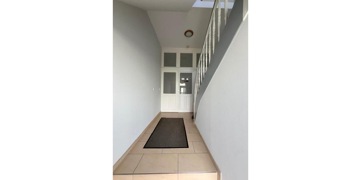 Erdgeschoßwohnung Hanau - 5 Zimmer, 155 m&sup2;, 575.000&euro; | Angebot:27103209