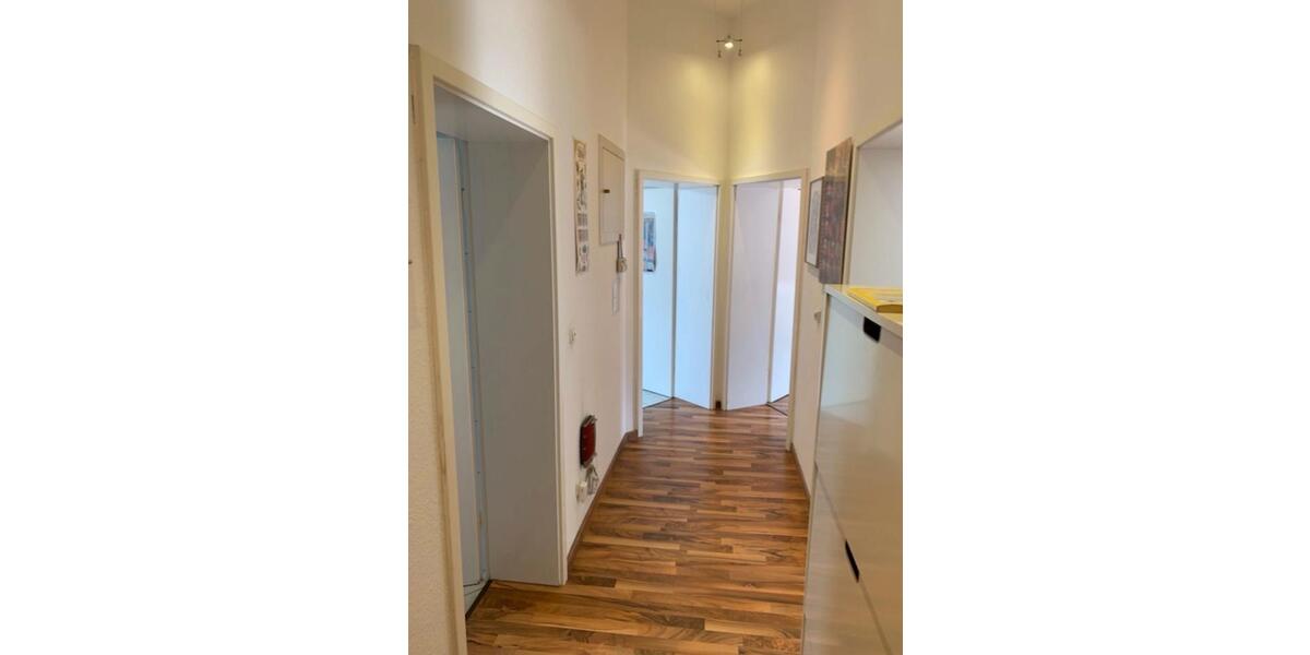 Etagenwohnung Frankfurt am Main Bornheim - 2.5 Zimmer, 71 m&sup2;, 1.550&euro; | Angebot:25590701