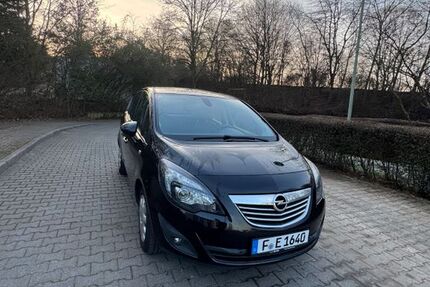 Opel Meriva 195.000 km 1.900 &euro; Frankfurt am Main 60347