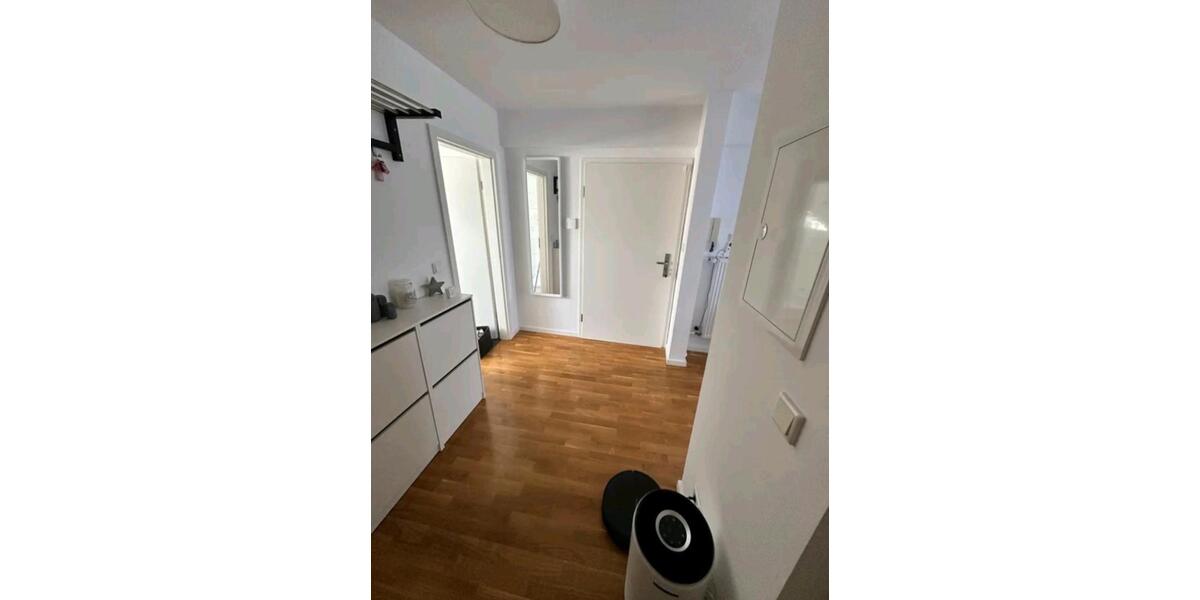Dachgeschoßwohnung Frankfurt am Main Bornheim - 2 Zimmer, 57 m&sup2;, 1.511&euro; | Angebot:25701491