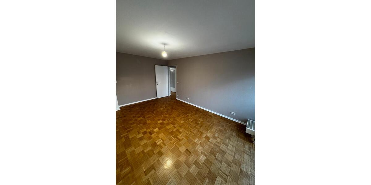 Etagenwohnung Frankfurt am Main Niederrad - 3 Zimmer, 78 m&sup2;, 1.156&euro; | Angebot:26277695