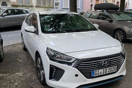 Hyundai IONIQ 167.000 km 8.300 &euro; Frankfurt am Main 60322