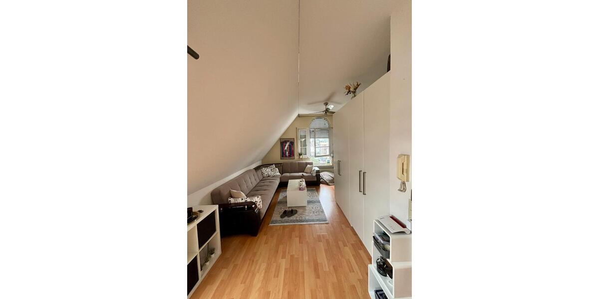 Dachgeschoßwohnung Rüsselsheim am Main - 1 Zimmer, 36 m&sup2;, 150.000&euro; | Angebot:27113692