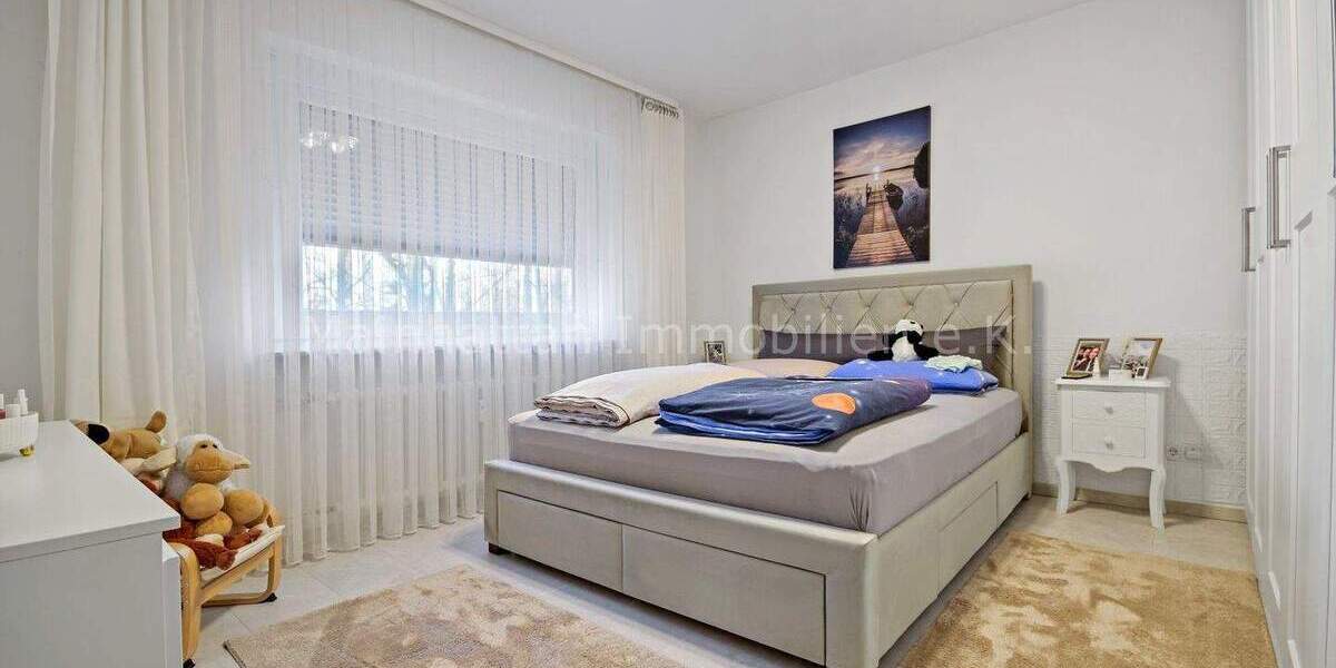 Modernisierte 4 Zimmerwohnung - Wohnqualität die man spürt... 4 zimmer