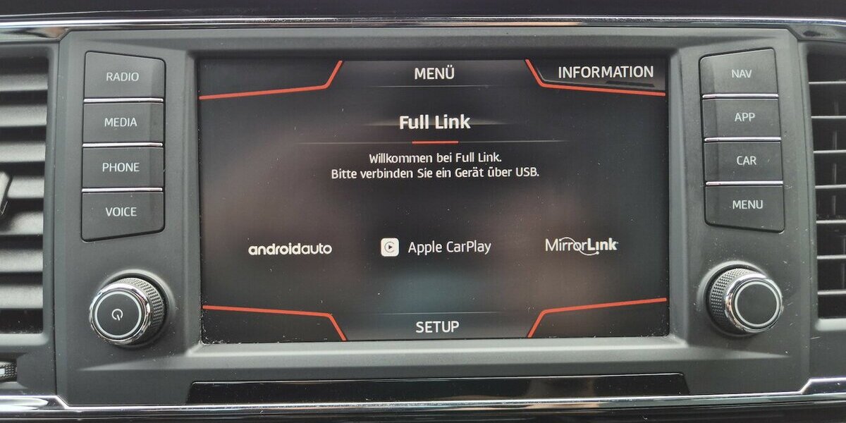 Seat Ateca FR, 360° Kamera, ACC, Navi, Carplay 74.850 km 19.490 &euro; Rodgau 63110