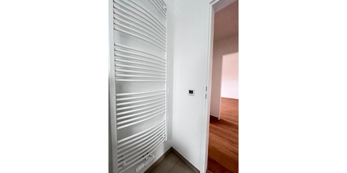 Etagenwohnung Frankfurt am Main Bonames - 3 Zimmer, 101 m&sup2;, 1.600&euro; | Angebot:26493136