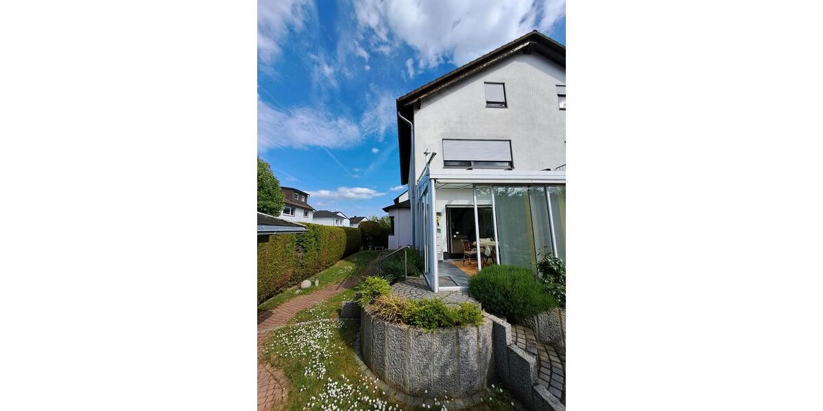 Reihenhaus Flörsheim am Main - 4 Zimmer, 140 m&sup2;, 1.780&euro; | Angebot:24788877