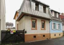 Haus zum Kaufen in Frankfurt 299.000 € 72.87 m²
