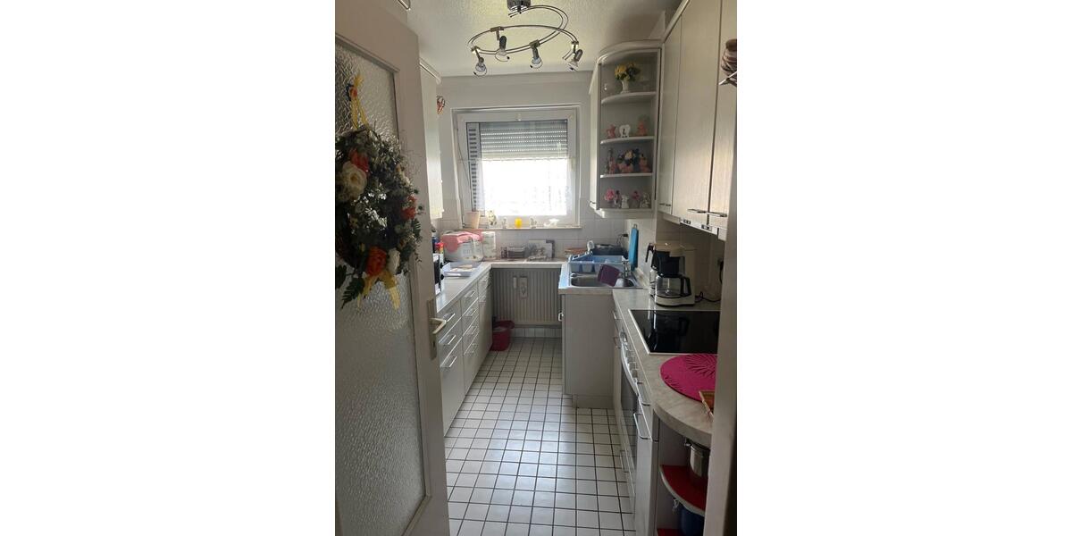 Etagenwohnung Bad Homburg vor der Höhe Gonzenheim - 2.5 Zimmer, 62 m&sup2;, 219.000&euro; | Angebot:27023141