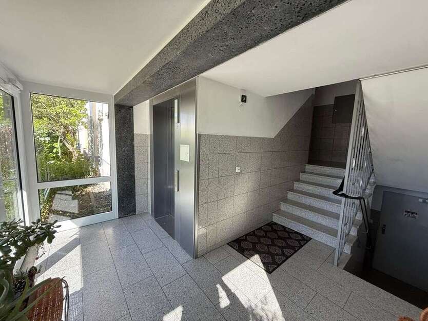 Wohnung zum Kaufen in Bruchköbel 239.000 € 90.56 m²