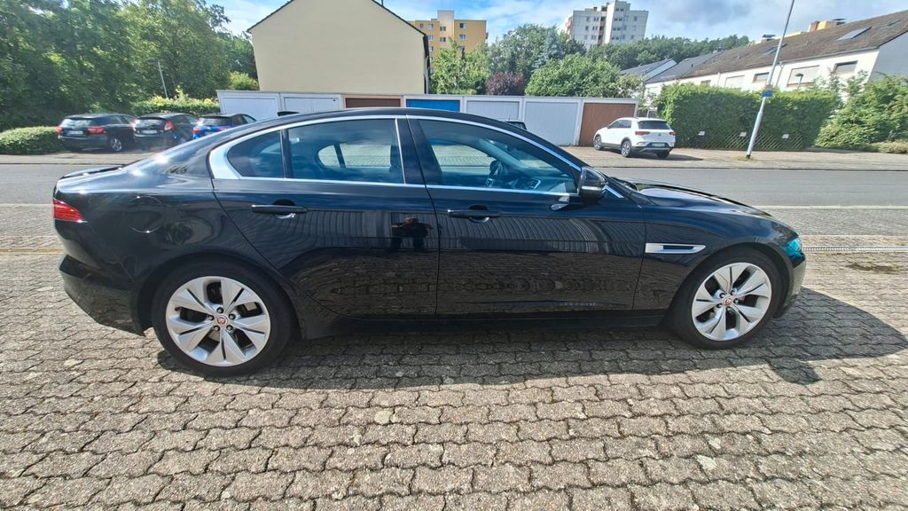 Jaguar XE 80.000 km 20.400 &euro; Neu Isenburg 63263